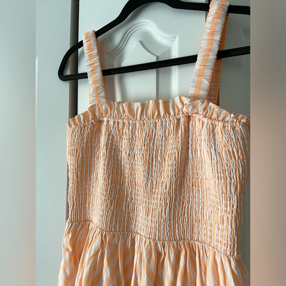 ❄️SOLD❄️English Factory striped maxi dress - Picture 5 of 7